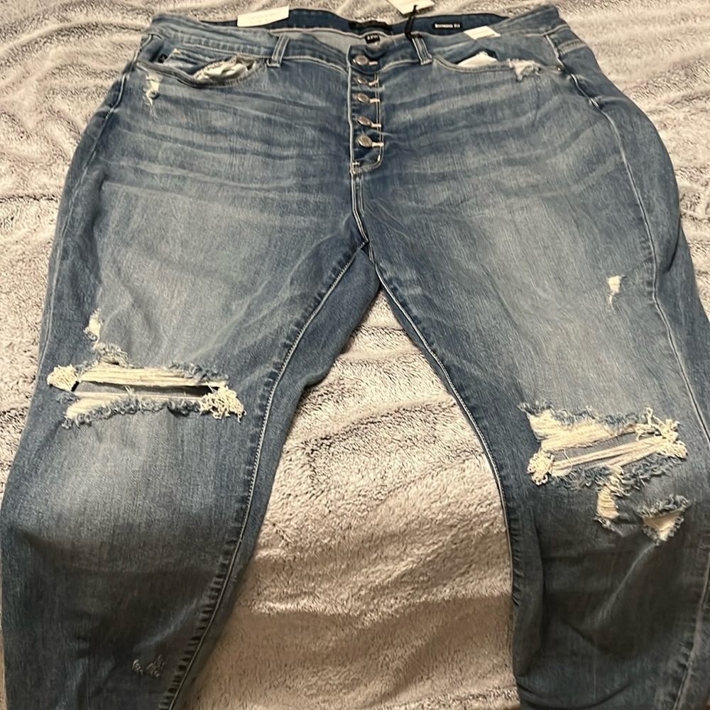 New Judy blue jeans size 22 w boyfriend fit new with tags